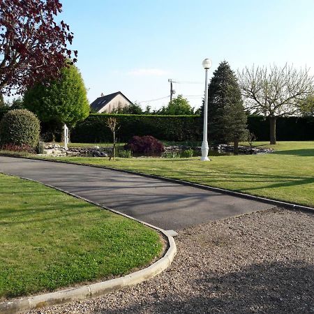 Gite La Pinetterie Civray-de-Touraine Exteriör bild