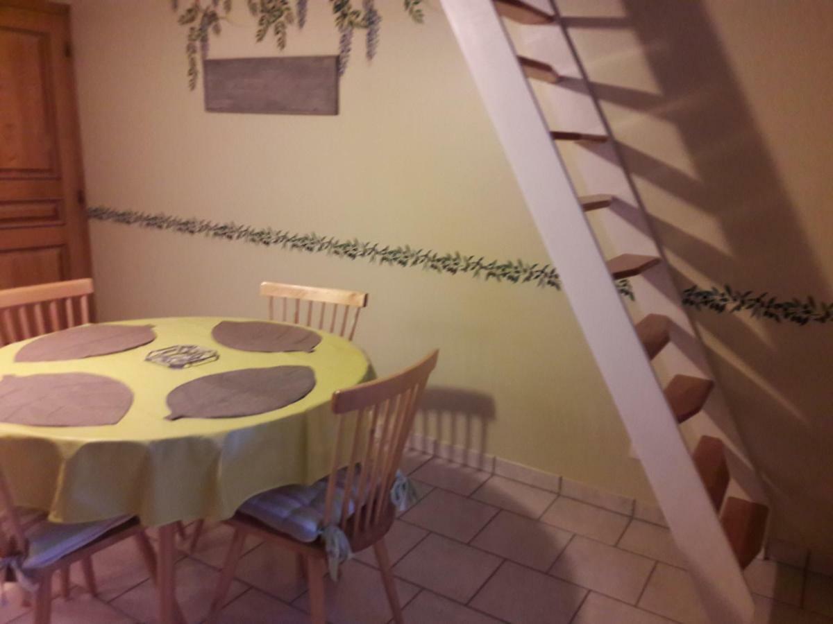 Gite La Pinetterie Civray-de-Touraine Exteriör bild